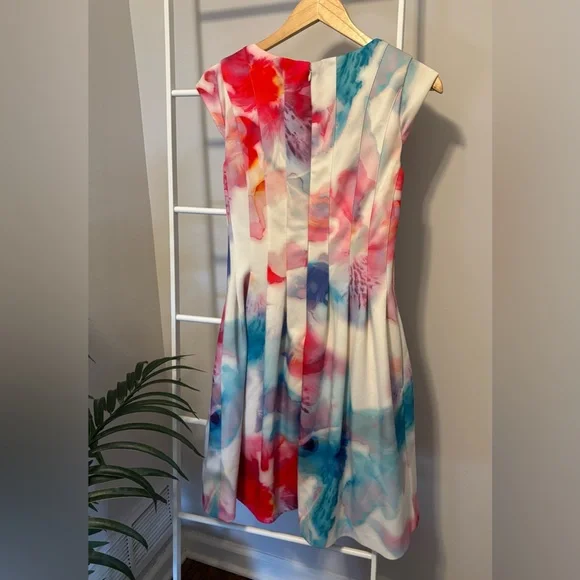 Calvin Klein Vibrant Floral Midi Dress - Picture 4 of 13